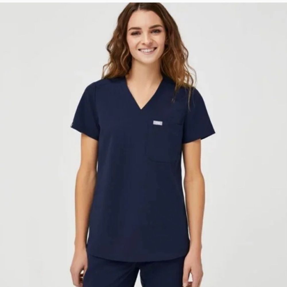 FIGS Catarina One-Pocket ScrubTop V-neck Shirt Classic Fit Slit Hem Navy Size XL